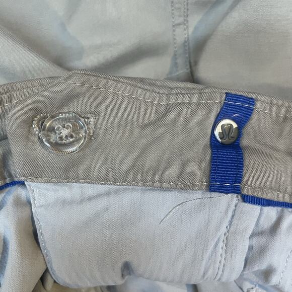 Lululemon Commission Shorts Mens Large 33 Tan Chino Stretch Golf Wicking Casual - Picture 6 of 11